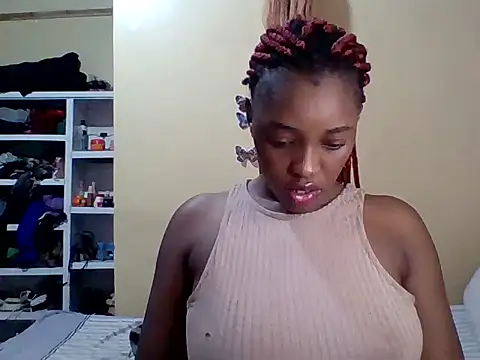 Zara Twilight online show from 12-03-25, 10:08