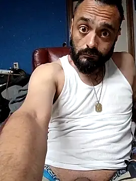 Snapshot of C8L3U chatting on 03-01-26, 07:54 C8L3U online show from 03-01-26, 07:54