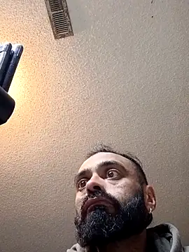 Snapshot of C8L3U chatting on 03-01-26, 11:18 C8L3U online show from 03-01-26, 11:18