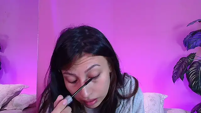 Snapshot of Nicolette_ks_ chatting on 12-07-24, 11:51 Nicolette ks online show from 12-07-24, 11:51