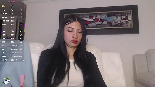 Snapshot of Nicolette_ks_ chatting on 10-02-25, 05:14 Nicolette ks online show from 10-02-25, 05:14