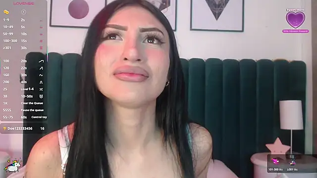 Snapshot of Nicolette_ks_ chatting on 11-07-25, 04:34 Nicolette ks online show from 11-07-25, 04:34