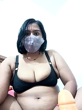 Snapshot of nitasahu chatting on 02-15-25, 03:42 nitasahu online show from 02-15-25, 03:42