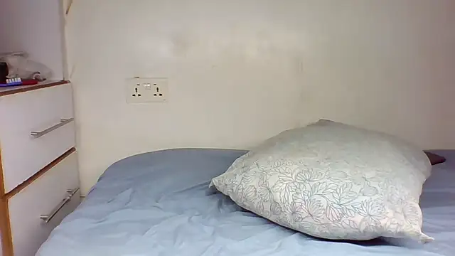 Snapshot of Precious_Diva chatting on 04-23-26, 12:29 Precious Diva online show from 04-23-26, 12:29