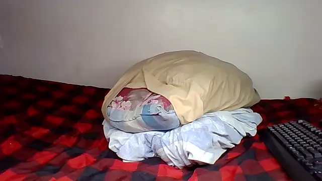 Snapshot of Precious_Diva chatting on 05-01-26, 11:31 Precious Diva online show from 05-01-26, 11:31