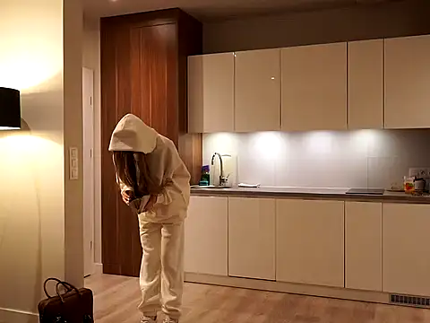 BARBIE 22888 online show from 10-30-25, 09:15