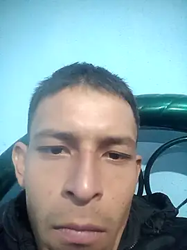 Snapshot of Leonul chatting on 10-16-25, 03:51 Leonul online show from 10-16-25, 03:51