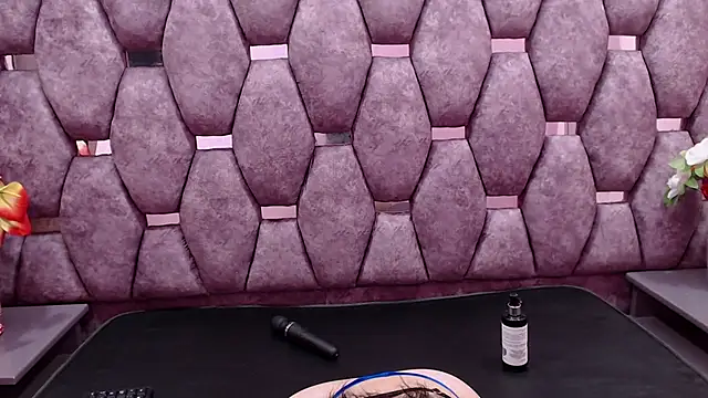 Snapshot of ChloeRosey chatting on 03-12-25, 07:17 ChloeRosey online show from 03-12-25, 07:17