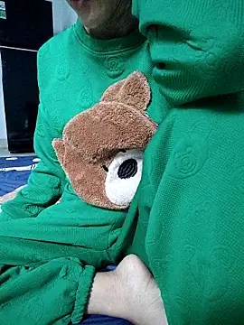 Haralushiaaa online show from 12-21-25, 06:09