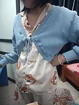 Haralushiaaa online show from 02-06-26, 03:44