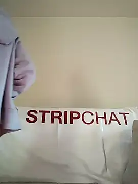 Snapshot of JasmineNoir2 chatting on 12-11-24, 01:39 JasmineNoir2 online show from 12-11-24, 01:39