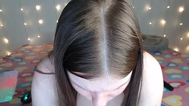 Snapshot of CindyAhKiss chatting on 09-22-25, 06:43 CindyAhKiss online show from 09-22-25, 06:43