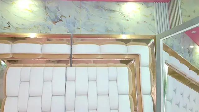 littleebluee online show from 02-22-26, 07:45