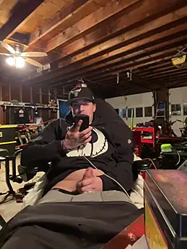 Snapshot of joeycbigcock chatting on 12-16-24, 12:15 joeycbigcock online show from 12-16-24, 12:15