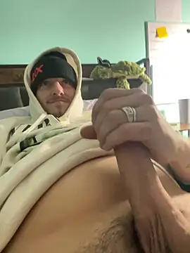 Snapshot of joeycbigcock chatting on 12-19-24, 09:49 joeycbigcock online show from 12-19-24, 09:49