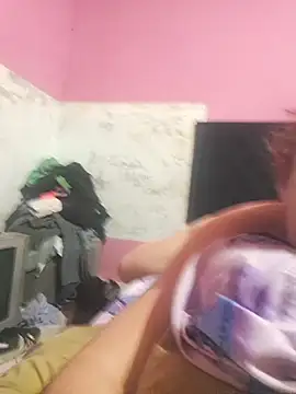 Samantabrown  online show from 02-15-25, 09:59