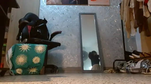 Samantabrown  online show from 05-08-26, 11:04