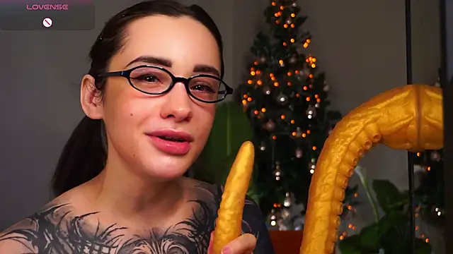 EvaCanton online show from 01-19-26, 02:26