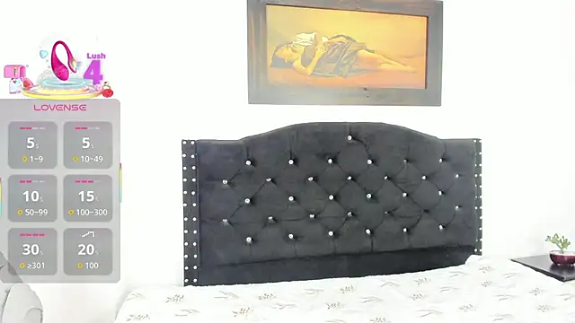 Snapshot of Alexandra_Torress chatting on 11-13-25, 03:55 Alexandra Torress online show from 11-13-25, 03:55