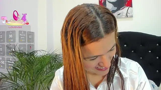 Snapshot of Alexandra_Torress chatting on 06-27-26, 12:22 Alexandra Torress online show from 06-27-26, 12:22