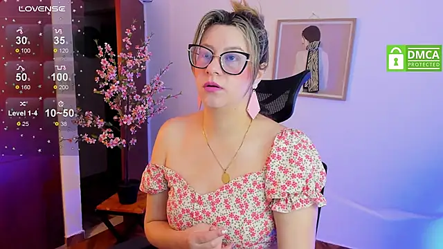 Snapshot of Chanelll_Taylorr_ chatting on 03-13-25, 12:02 Chanelll Taylorr online show from 03-13-25, 12:02