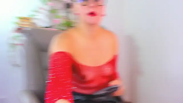 Chanelll Taylorr  online show from 03-13-26, 12:34