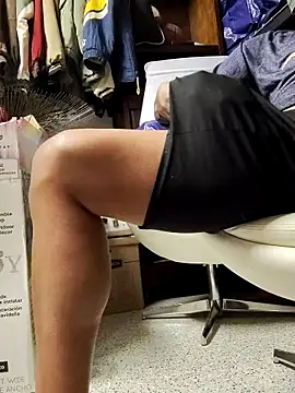 3prettyboy3 online show from 10-13-25, 06:24