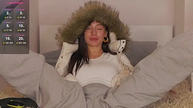 1Mercedes online show from 12-04-24, 06:28