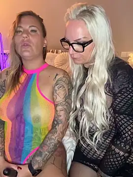 Kira Knight20 online show from 02-20-26, 09:37