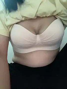 Milk Mom99 online show from 02-06-26, 06:40