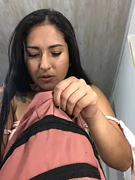 Snapshot of luna_asss chatting on 01-24-25, 11:45 luna asss online show from 01-24-25, 11:45