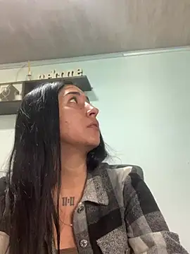 Snapshot of luna_asss chatting on 02-05-25, 03:20 luna asss online show from 02-05-25, 03:20