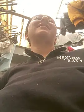 Snapshot of luna_asss chatting on 02-10-25, 05:19 luna asss online show from 02-10-25, 05:19