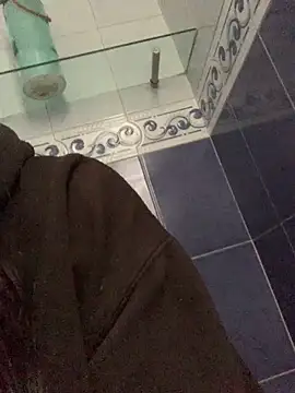 Snapshot of luna_asss chatting on 02-13-25, 02:31 luna asss online show from 02-13-25, 02:31