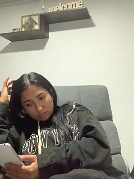 Snapshot of luna_asss chatting on 02-13-25, 08:45 luna asss online show from 02-13-25, 08:45