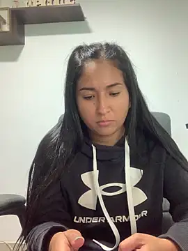 Snapshot of luna_asss chatting on 02-17-25, 04:48 luna asss online show from 02-17-25, 04:48