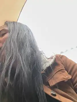 Snapshot of luna_asss chatting on 02-27-25, 04:21 luna asss online show from 02-27-25, 04:21