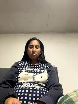 Snapshot of luna_asss chatting on 11-04-25, 08:30 luna asss online show from 11-04-25, 08:30