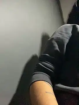 Snapshot of luna_asss chatting on 11-27-25, 08:33 luna asss online show from 11-27-25, 08:33