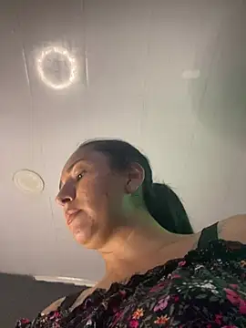 Snapshot of luna_asss chatting on 02-10-26, 09:30 luna asss online show from 02-10-26, 09:30