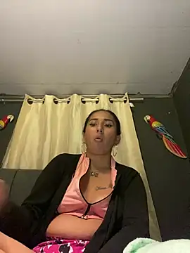 Snapshot of luna_asss chatting on 06-25-26, 02:55 luna asss online show from 06-25-26, 02:55