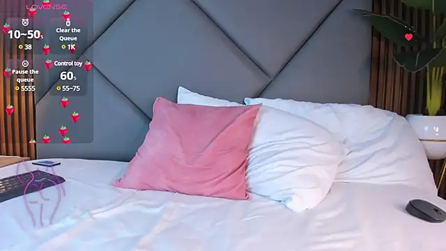 yadira furlan  online show from 12-05-24, 02:55