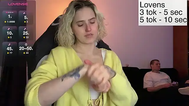 Sexy Sweets online show from 12-22-25, 06:27