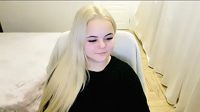 lovely-eyes online show from 12-08-24, 11:51