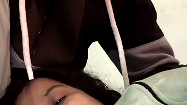 Snapshot of Gulaboo_bhabi chatting on 02-05-25, 07:07 Gulaboo bhabi online show from 02-05-25, 07:07