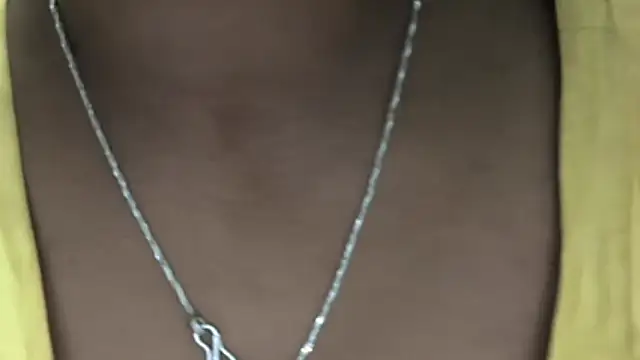 Snapshot of Gulaboo_bhabi chatting on 02-09-25, 11:57 Gulaboo bhabi online show from 02-09-25, 11:57