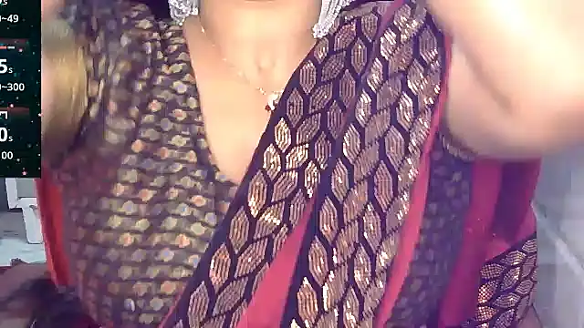 Snapshot of Gulaboo_bhabi chatting on 11-26-25, 04:52 Gulaboo bhabi online show from 11-26-25, 04:52