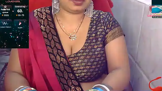 Snapshot of Gulaboo_bhabi chatting on 11-27-25, 04:20 Gulaboo bhabi online show from 11-27-25, 04:20