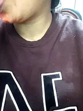 Snapshot of Gulaboo_bhabi chatting on 01-17-26, 11:41 Gulaboo bhabi online show from 01-17-26, 11:41