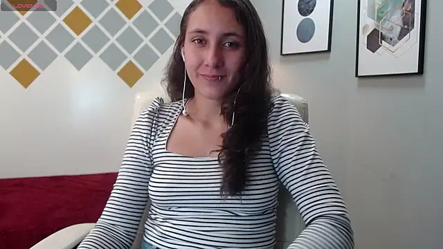 xlunna online show from 12-19-25, 09:00